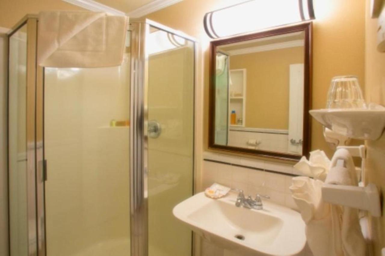 The Courtyard Hotel Cannon Beach Bagian luar foto